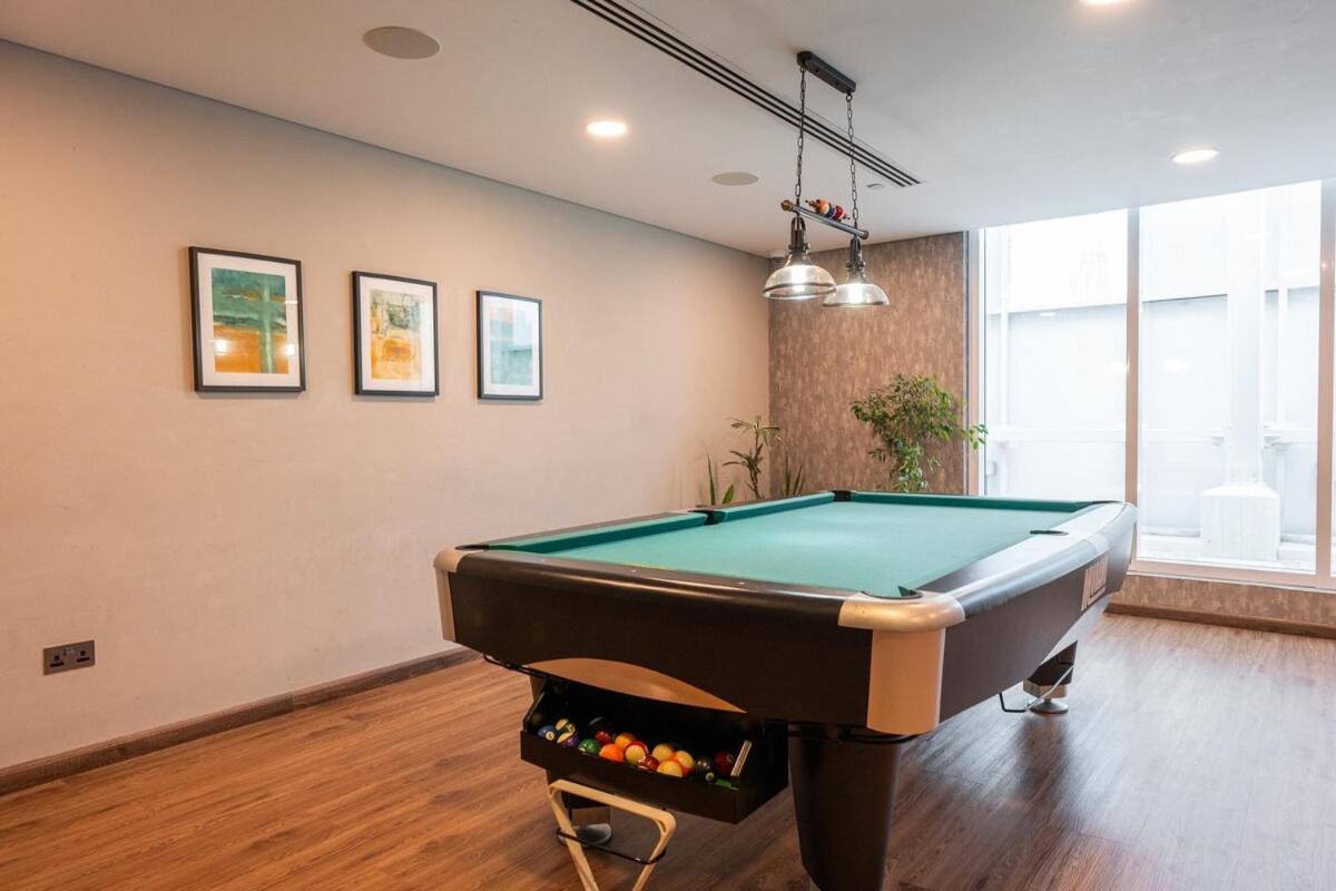 Apartment Lovely 1-bedroom Perfect For 4 In Jlt Dubai