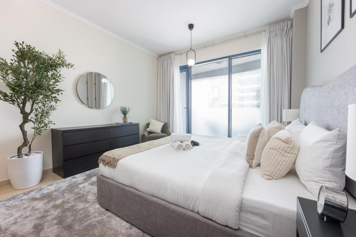 Lovely 1-bedroom Perfect For 4 In Jlt *