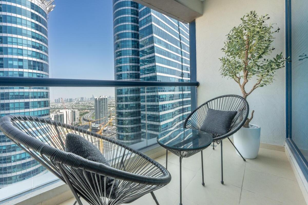 Lovely 1-bedroom Perfect For 4 In Jlt * Dubai